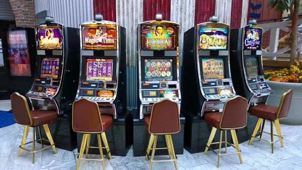 teragold deposit method selection screen showing DANA, OVO, GoPay, QRIS, and Mandiri options